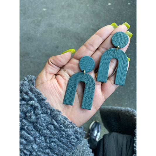 MIA ~ KHAKI