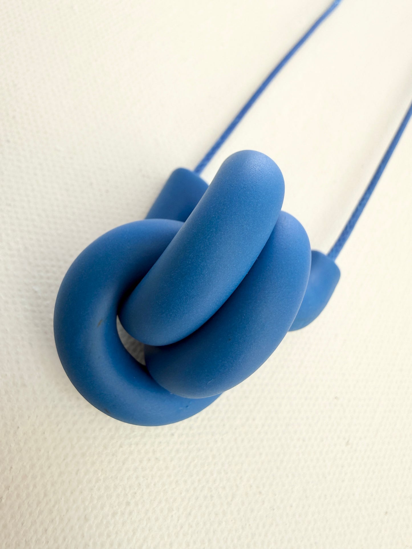 CELI COBALT BLUE NECKLACE FH