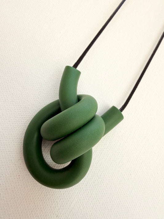 CELI GREEN NECKLACE FT