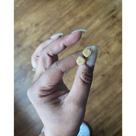 GOLD STUD EA