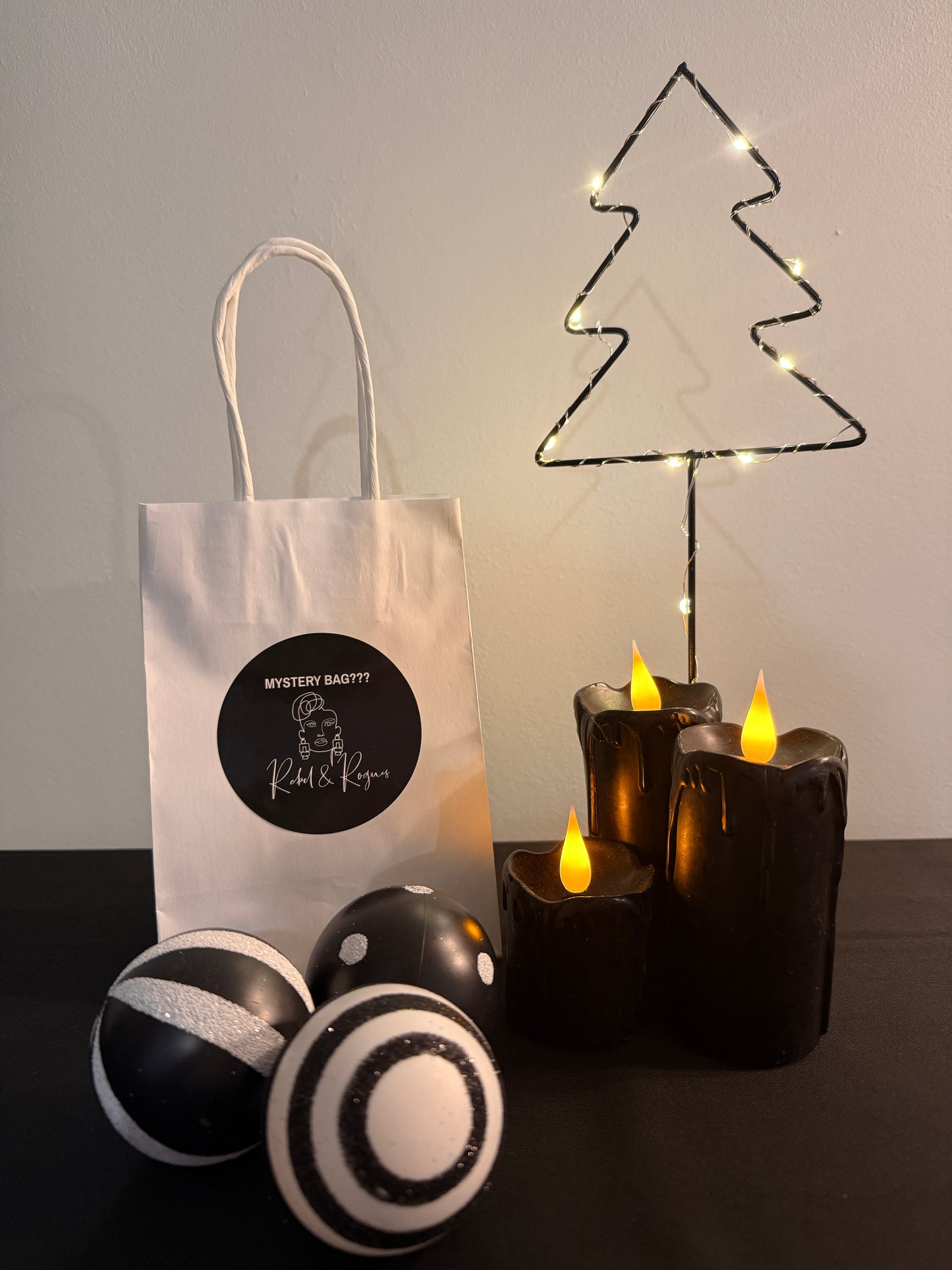 MYSTERY BAG ~ THE PERFECT STOCKING FILLERS